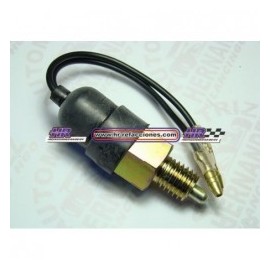 SWITCH REVERSA  NISSAN D 21...
